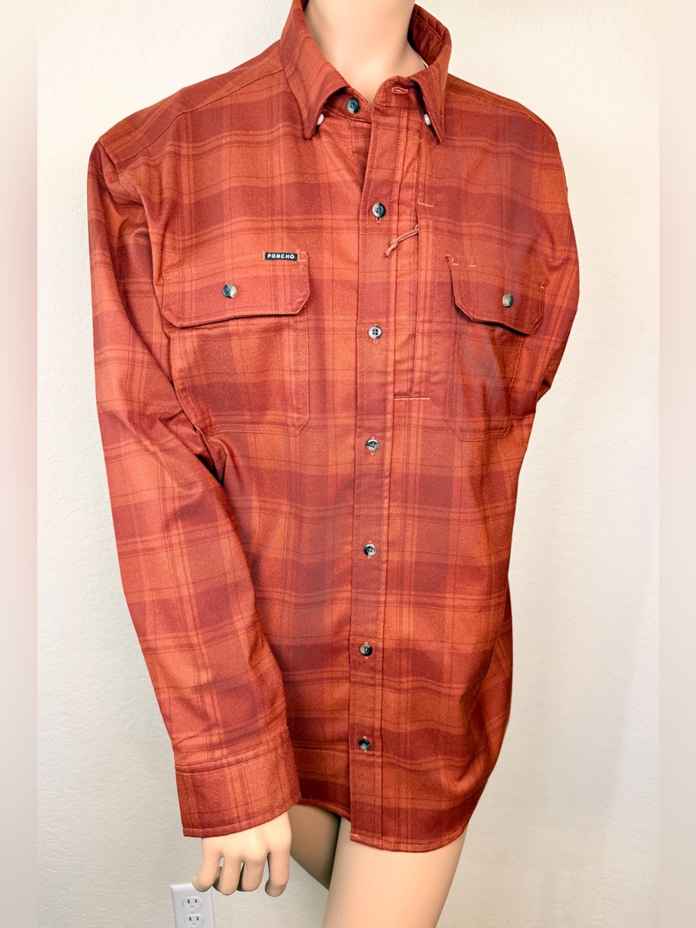 Poncho Outdoors Stonington Flannel Shirt M Burnt Orange Plaid Performance